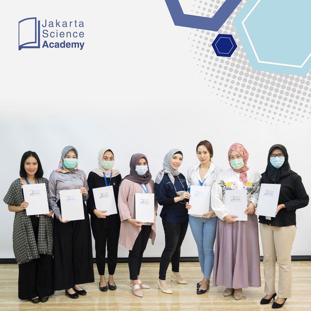 Kursus Estetika Indonesia