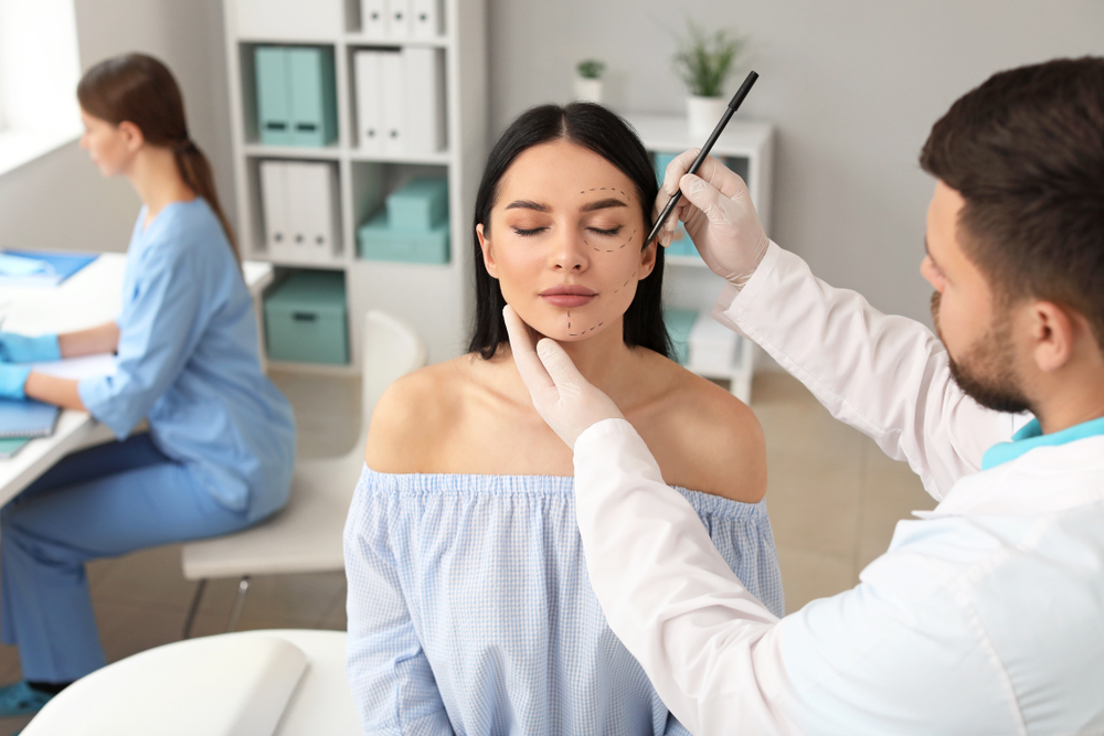 Konsultasi Buccal Fat Removal Jakarta